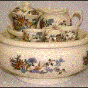 花草图案茶具