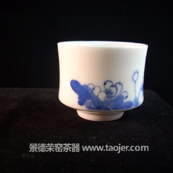 荷花翠鸟茶杯