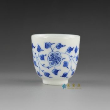 14U10-I 手绘青花缠枝花卉图功夫茶杯 品茗杯  