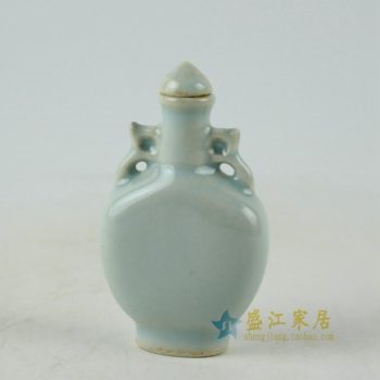 2L05颜色釉双耳扁形鼻烟壶