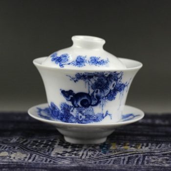 14S85手绘青花松鼠欢叫图盖碗 三才碗 泡茶杯