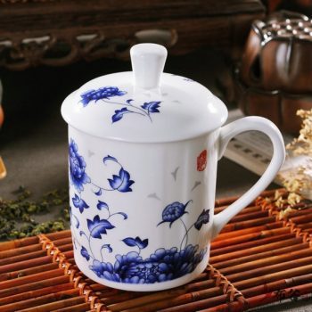 CBDI43-W-13手工骨瓷青花花卉图纹茶杯 品茗杯 老板杯尺寸 高15cm口径9cm容量550ml