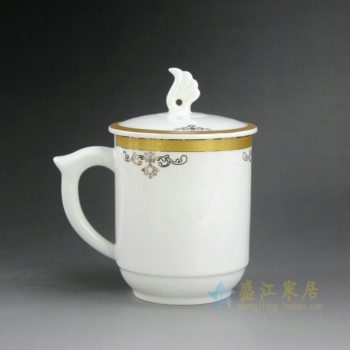CBAG03-D 新骨瓷金边花卉纹带盖茶杯 品茗杯 办公杯 老板杯 尺寸：口径 8.3厘米 盖径 9.5厘米 高14.2厘米 容量 400毫升