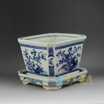 RZEX01-B 8721手绘青花花鸟四方带托花盆 尺寸：边长 24.3厘米 高 21 厘米