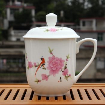 CBDI40-H-01手工高档骨瓷将军杯 粉彩水点桃花茶杯 品茗杯 大号老板杯尺寸：高 17cm 净高 12cm 口径 11cm 容量 850ml 重量 600G
