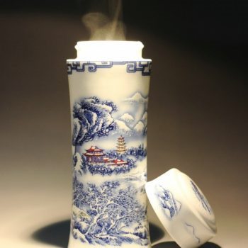 CBAJ02-D 8434 手工全瓷青花斗彩山峦雪景图茶杯 养生保温杯 旅行杯 尺寸：高 19.8cm 口径 5.6cm 容量 300ml