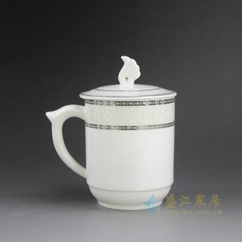 CBAG03-B 9181新骨瓷金边花卉纹带盖茶杯 品茗杯 老板杯 办公杯 尺寸：口径 8.3厘米 盖径 9.5厘米 高 14.2厘米 容量 400毫升