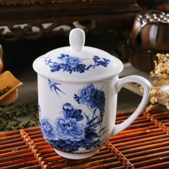 CBDI33-B-13手工高档骨瓷景式杯 青花富贵花开图茶杯 品茗杯 老板杯尺寸：高15/11cm 口径 11cm 容量 550ml