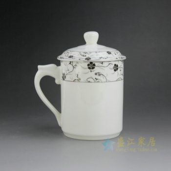 CBAG04 9217新骨瓷多边花卉纹带盖茶杯 品茗杯 办公杯 老板杯 尺寸： 口径 8.3厘米 盖径 9.2厘米 高 13.8厘米 容量 380毫升