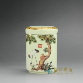 RZEJ09 9850景德镇陶瓷 手绘松鹤延年图 茶叶罐 盖罐 密封罐 规格尺寸：口径 7.5厘米 肚径 7.5 厘米 高 11.2 厘米