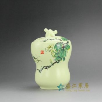 RZEJ07 9840景德镇陶瓷 手绘粉彩齐白石画茶叶罐 盖罐 储物罐 规格尺寸：口径 9.5 厘米 肚径 10.5 厘米 高 15.3 厘米