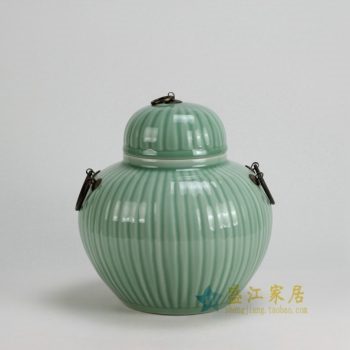 RYKB122-A 0446景德镇陶瓷 高温颜色釉雕刻瓜棱 豆青带环茶叶罐 盖罐 储物罐 尺寸; 口径 11.7厘米 肚径 25厘米 高 26厘米
