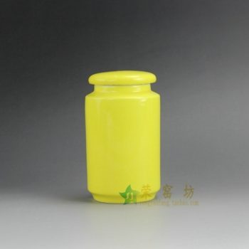RZDT02-C 9977景德镇陶瓷 高温颜色釉黄色茶叶罐 盖罐密封罐 规格尺寸：口径 5.8 厘米 肚径 7.8厘米 高 13.2 厘米
