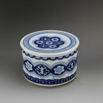 RYSN10 8643景德镇陶瓷 手绘青花缠枝花卉图茶叶罐 盖罐 储物罐 产品尺寸：口径 17.3厘米 盖径 18.2厘米 高 12.2厘米
