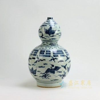 RZFB02 9521j570景德镇陶瓷 青花八卦飞鹤图纹葫芦瓶 花瓶 花插 工艺装饰摆件 规格尺寸：口径 2.8厘米 肚径 23.6 厘米 高 38 厘米