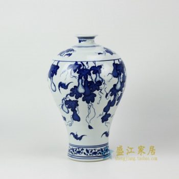 RYUJ06 2617j125手绘青花瓜果图梅瓶 花瓶 花插 工艺摆件 尺寸 ：口径 6厘米 肚径 19.8厘米 高 30.8厘米