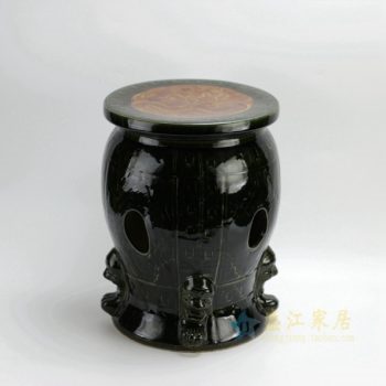 RYAZ213 2452颜色釉镂空雕刻狮首图瓷凳 凉墩 尺寸： 面径 28厘米 肚径 29.5厘米 高 39厘米