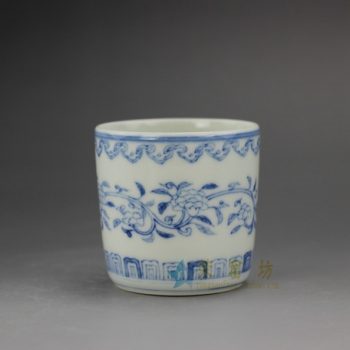 RYZ168 手绘青花缠枝花卉图纹 直筒杯 茶杯 品茗杯 功夫茶具 尺寸： 口径 6.3厘米 高 6.1厘米 容量 115毫升