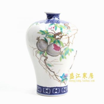 RZGU02  手绘青花斗彩梅瓶