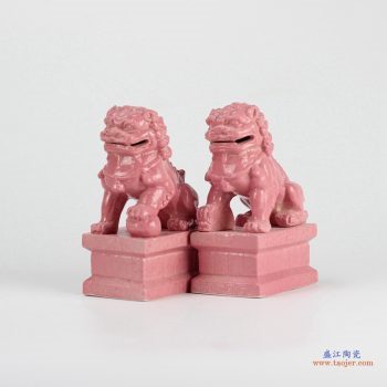 RYXP21-J  景德镇 颜色釉 暗红色 狮子蹲座 摆件品