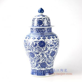 rytr02-b   手绘青花缠枝莲将军罐  艺术摆件品
