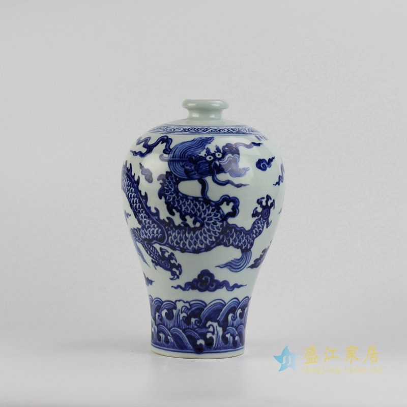 仿古 大明宣德手绘青花龙梅瓶