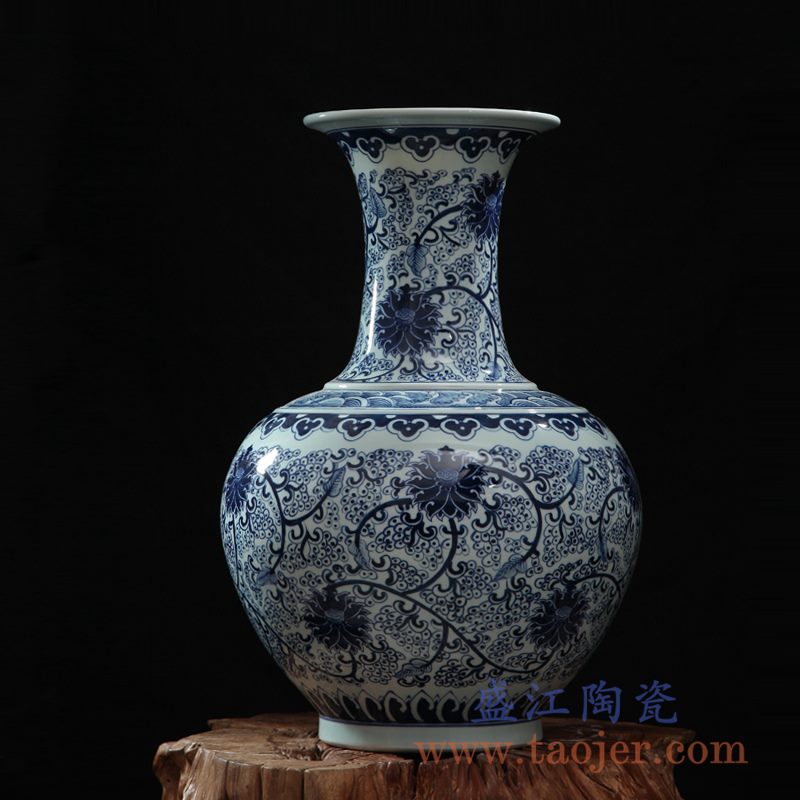 全手绘全手工胎仿古青花缠枝天球瓶