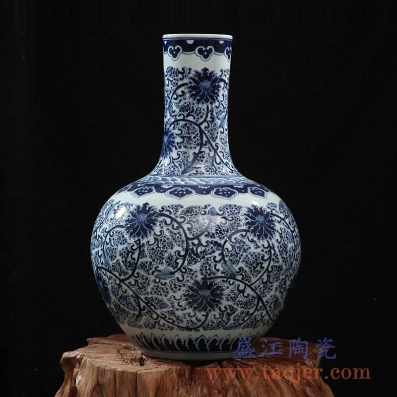 全手绘全手工胎仿古青花缠枝天球瓶