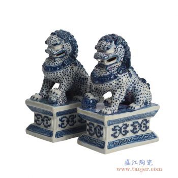 RYQA08-RZGB青花双狮仿古雕塑摆件品雕刻站立定制狮子狗