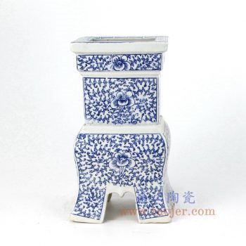 RZMI02_景德镇陶瓷 仿清  纯手绘 青花 缠枝莲 香炉油灯烛台