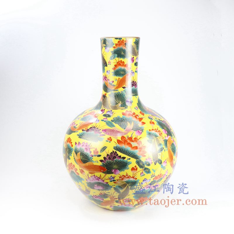 盛江陶瓷 黄底手绘粉彩鱼草荷花天球瓶