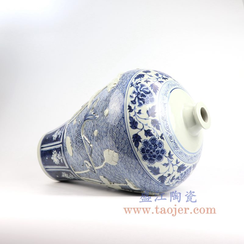 盛江陶瓷 元青花雕刻鱼草 仿古手绘 海水波浪纹 牡丹 梅瓶