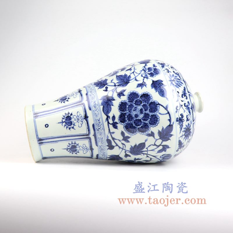 盛江陶瓷 景德镇陶瓷博物馆藏 十亿都不卖  仿古手绘元青花缠枝牡丹纹梅瓶