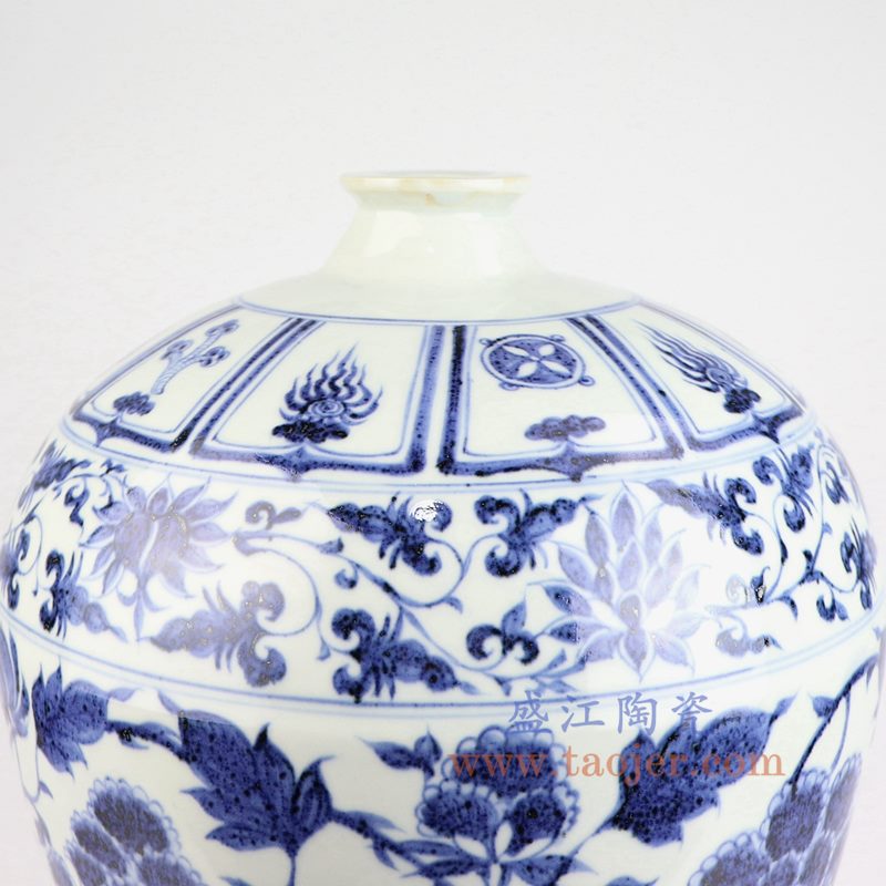 盛江陶瓷 景德镇陶瓷博物馆藏 十亿都不卖 仿古手绘元青花缠枝牡丹纹梅瓶