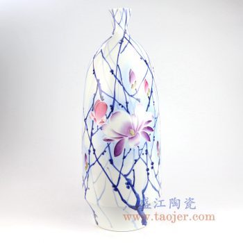 RZNP09_景德镇陶瓷 手绘青花斗彩雕刻花朵花插花瓶家居摆件