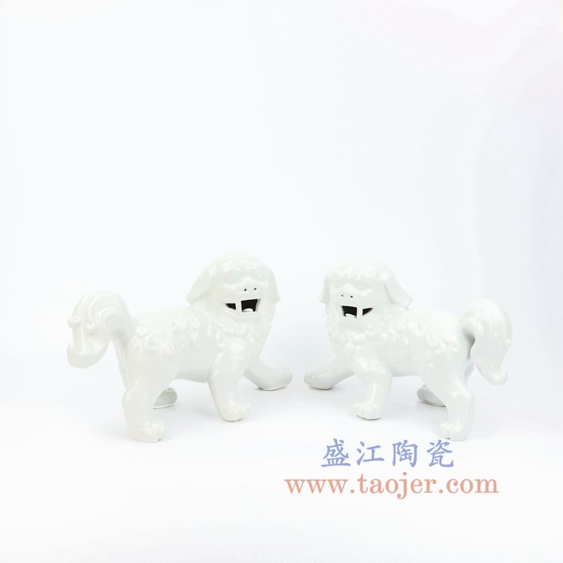 上图：RZKC01-B 盛江陶瓷  纯手工 雕塑瓷 白色眼睛 狮子狗 一对