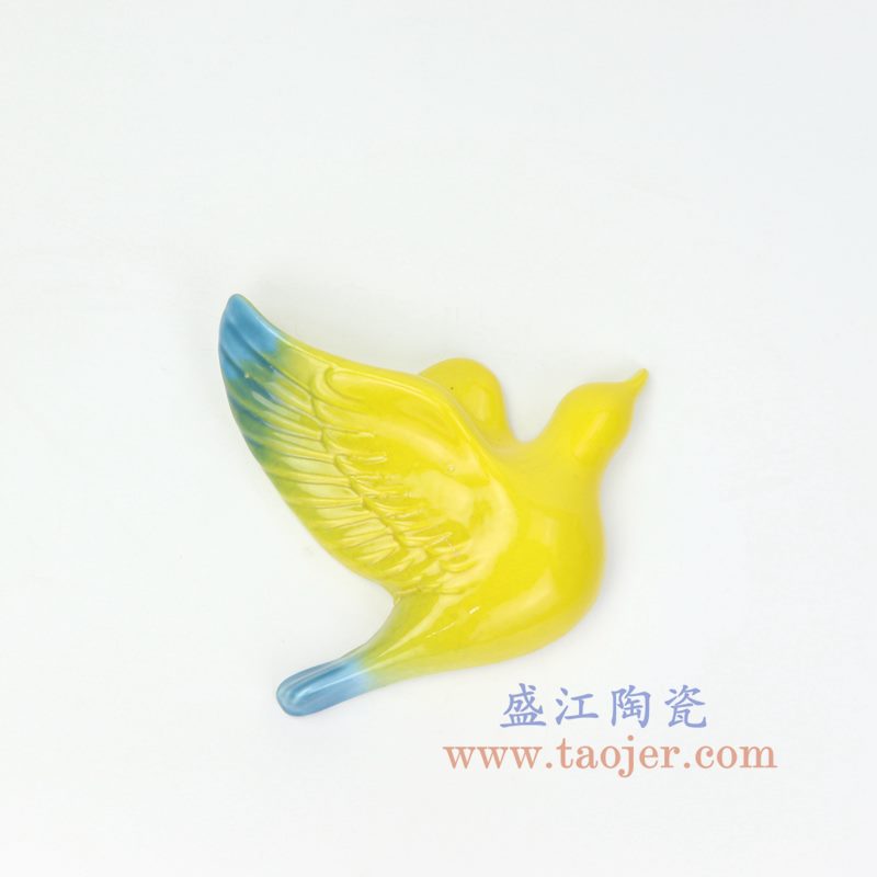 上图：RZOS02-C 盛江陶瓷 纯手工 高温瓷低温颜色釉  燕子 雕塑墙饰壁饰  C款