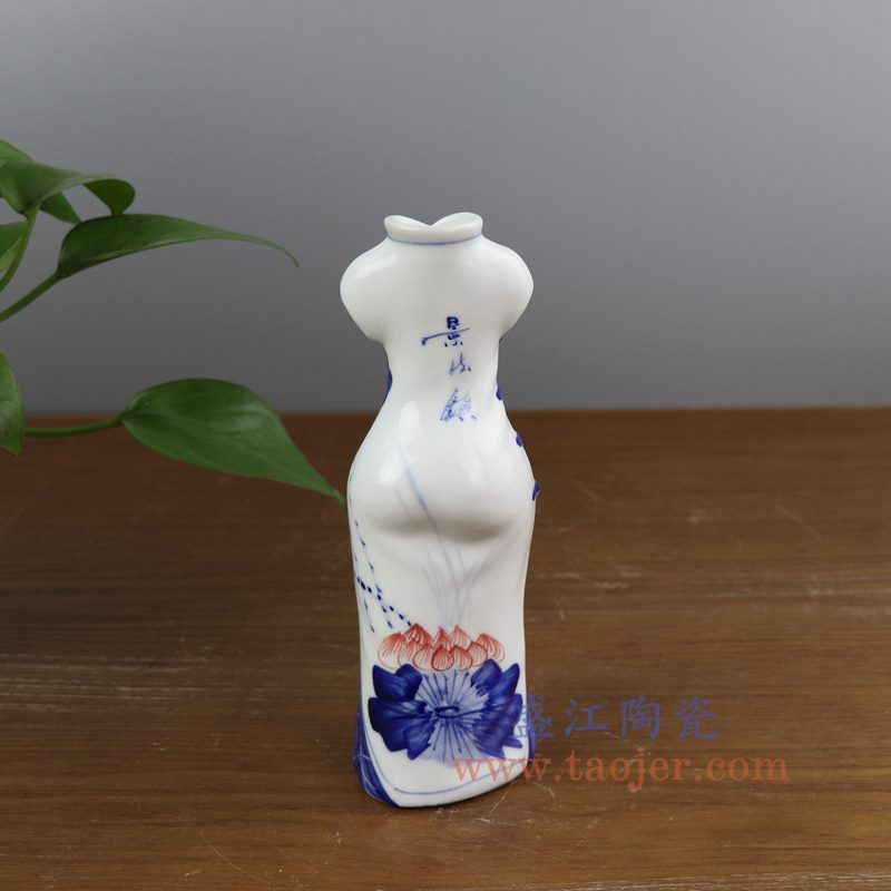 上图：RYBZ165-A 盛江陶瓷  手绘青花旗袍陶瓷小花插花瓶 荷花
