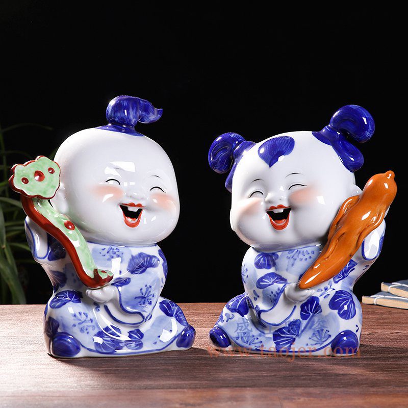 上图：RZGB15 盛江陶瓷 手工雕塑青花瓷娃娃 人生如意中式婚庆可爱小摆件 一对
