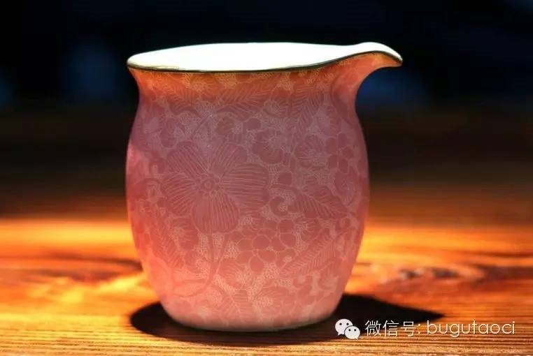 手绘功夫茶具赏析系列之粉彩扒花
