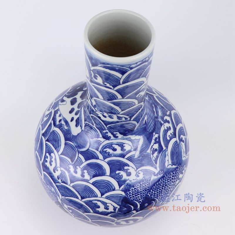 仿古 手绘 青花海水鱼纹天球瓶