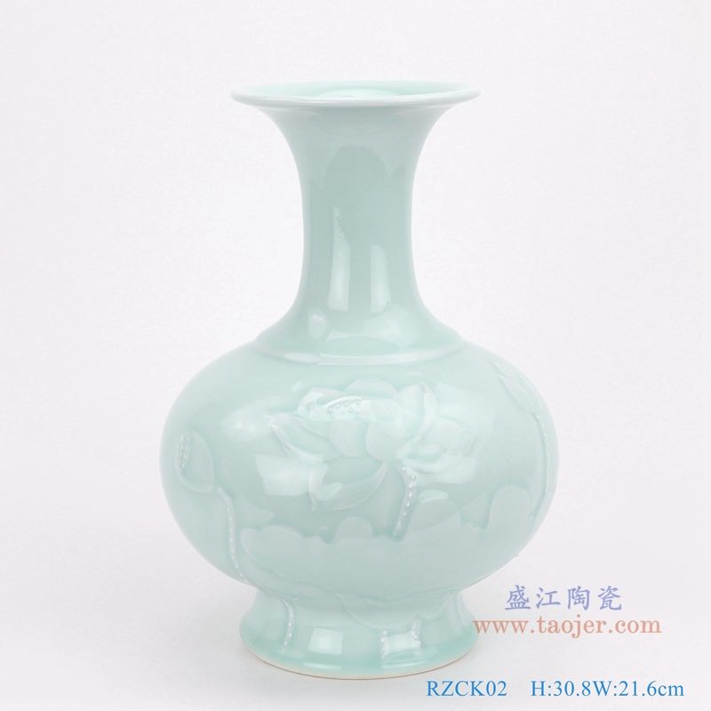 上图：颜色釉豆青影青雕刻荷花赏瓶 背面图 购买请点击图片