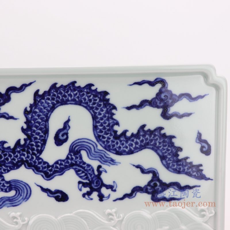 上图:仿古青花手绘大明宣德雕刻海浪纹云龙纹长方形如意茶盘局部细节图图 购买请点击图片