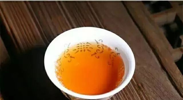 四大名瓷之一，景德镇盛江陶瓷青花玲珑瓷器——它满身是“洞”却滴水不漏