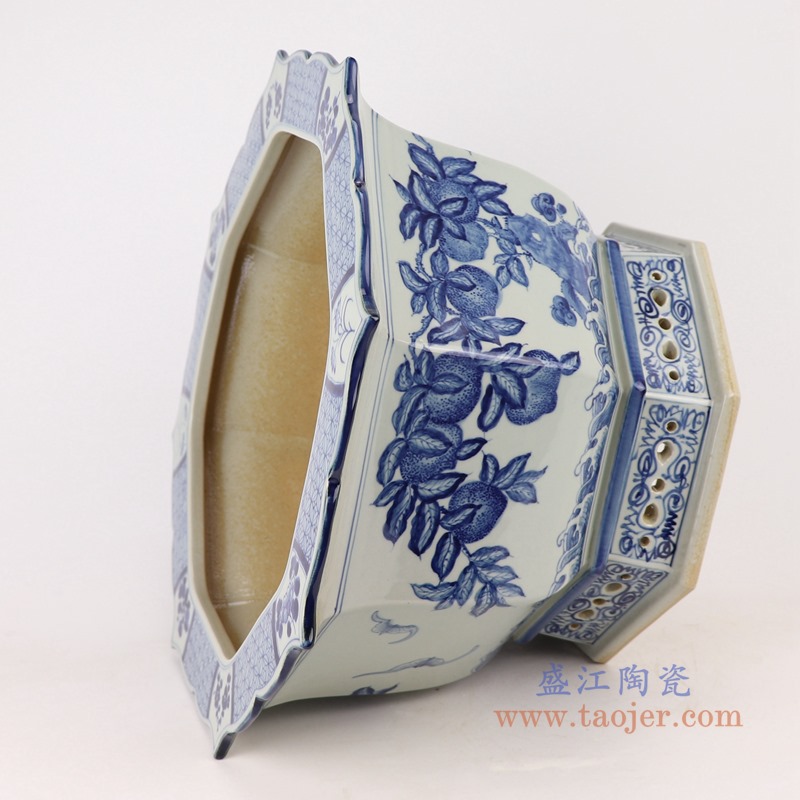 RZAJ18 青花福寿仙桃蝙蝠纹八面花盆侧面侧面
