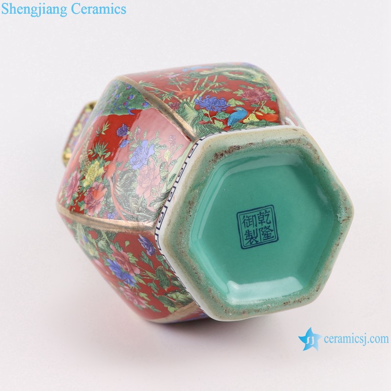 RYRJ18-H珐琅彩粉彩描金六方红底花鸟花瓶中号底部