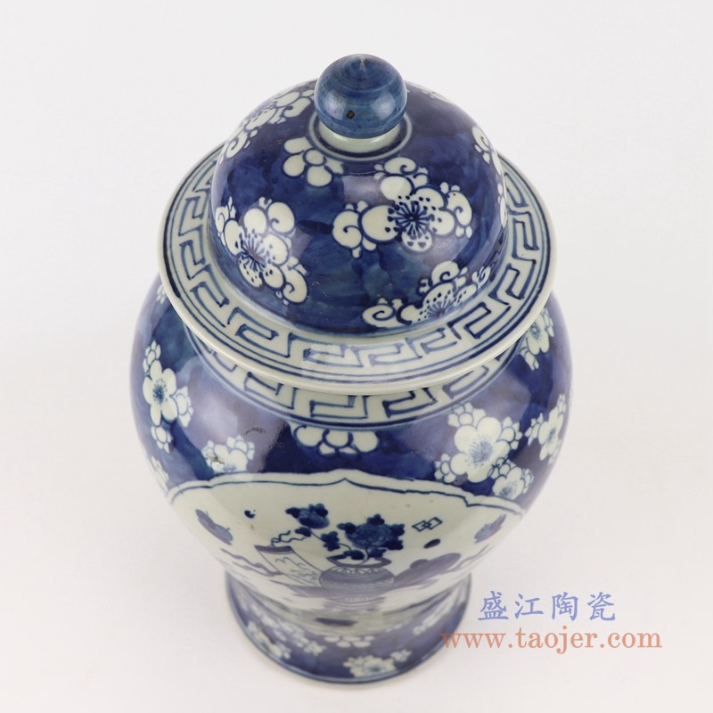 RZGC11青花冰梅开窗开光博古纹将军罐顶部