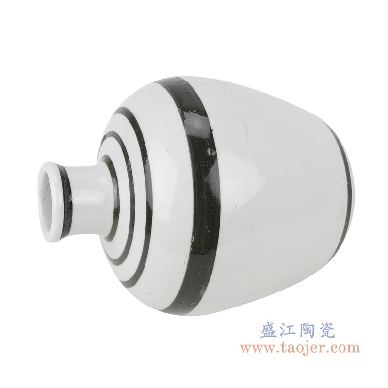 上图:RZPI65白色黑线圈纹花瓶