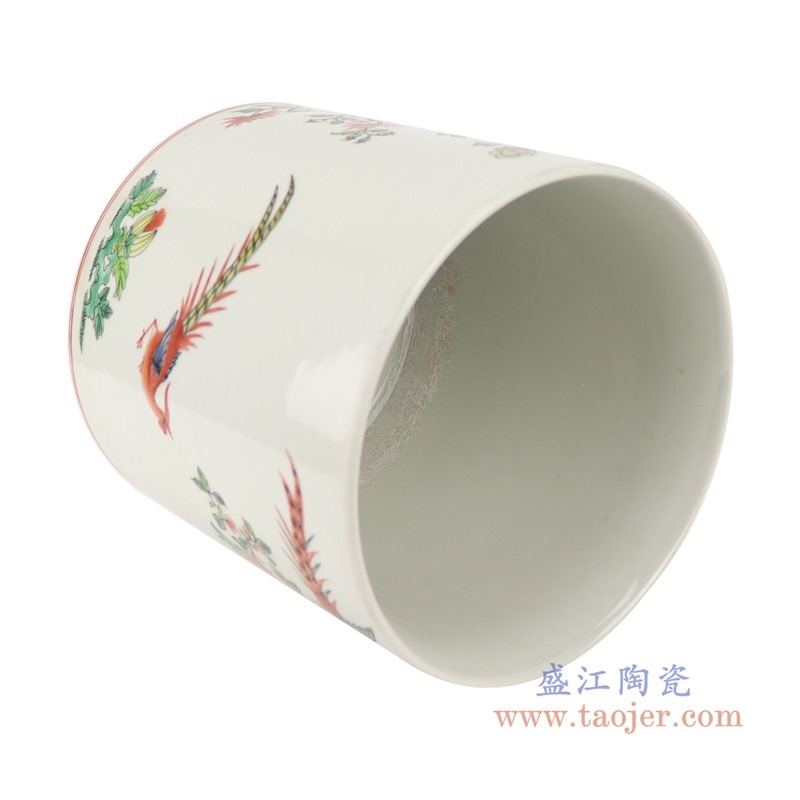 上图:RZSY02仿古粉彩锦鸡牡丹花鸟笔筒香炉