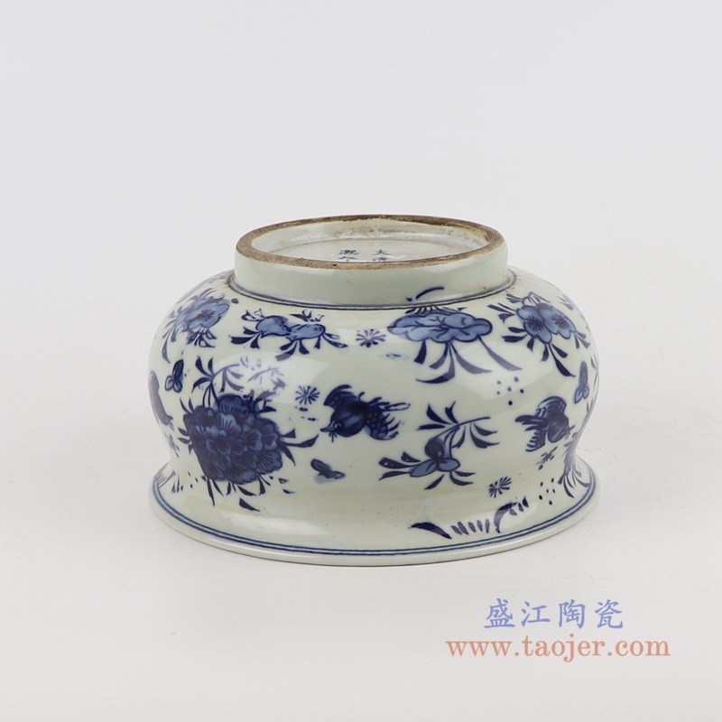 青花花鸟笔洗香炉;产品编号：RZGC17-D 产品尺寸(单位cm): 高：9.5直径：16.5口径：底径：9.3重量：0.85KG